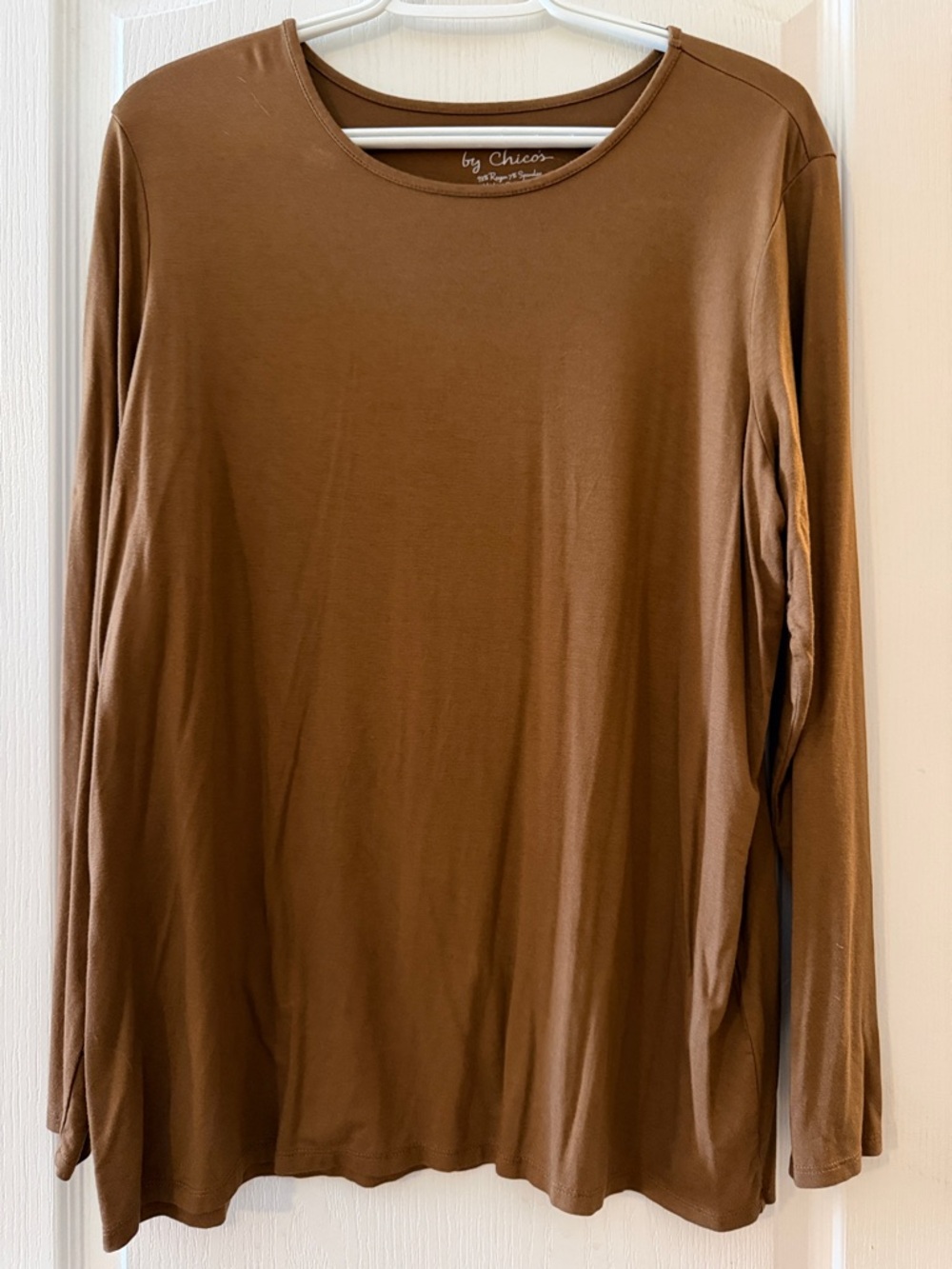 Chico's Brown Long Sleeve Crewneck Tee